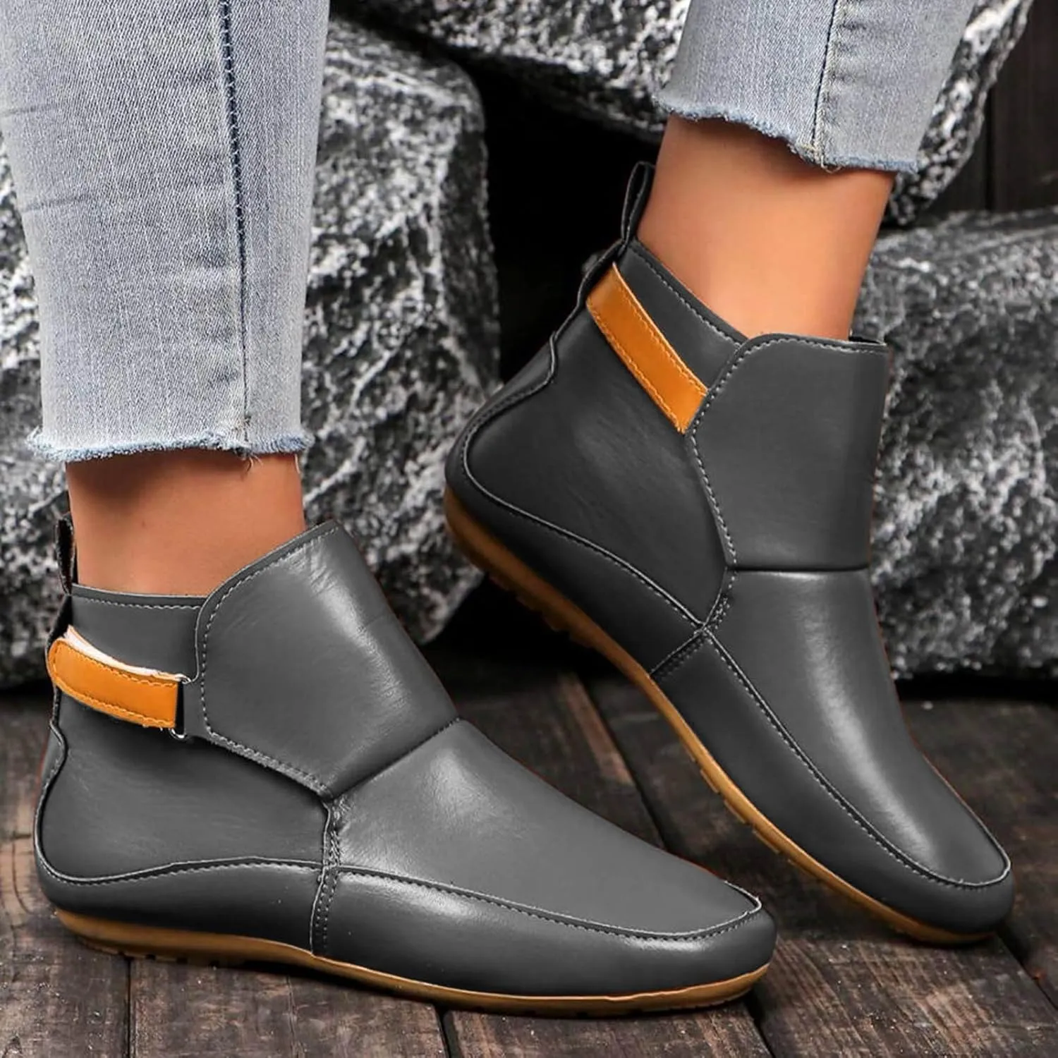 Cathalem Womens Ankle Boots, 2024 New Arch Support Booties Side Zip-up Vintage Leather Damping Shoes Flat Heel Booties