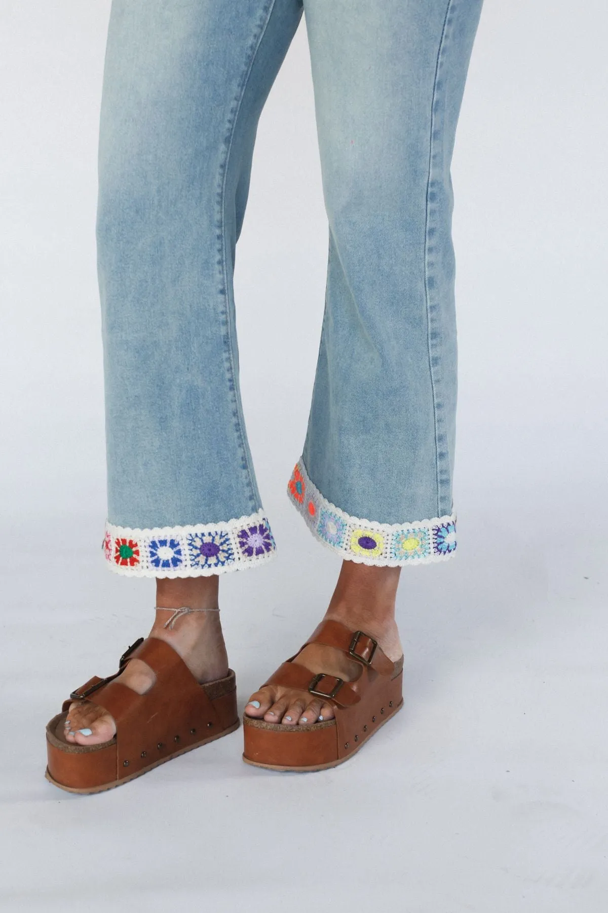 Endless Light Crochet Trim Jeans - Light Denim
