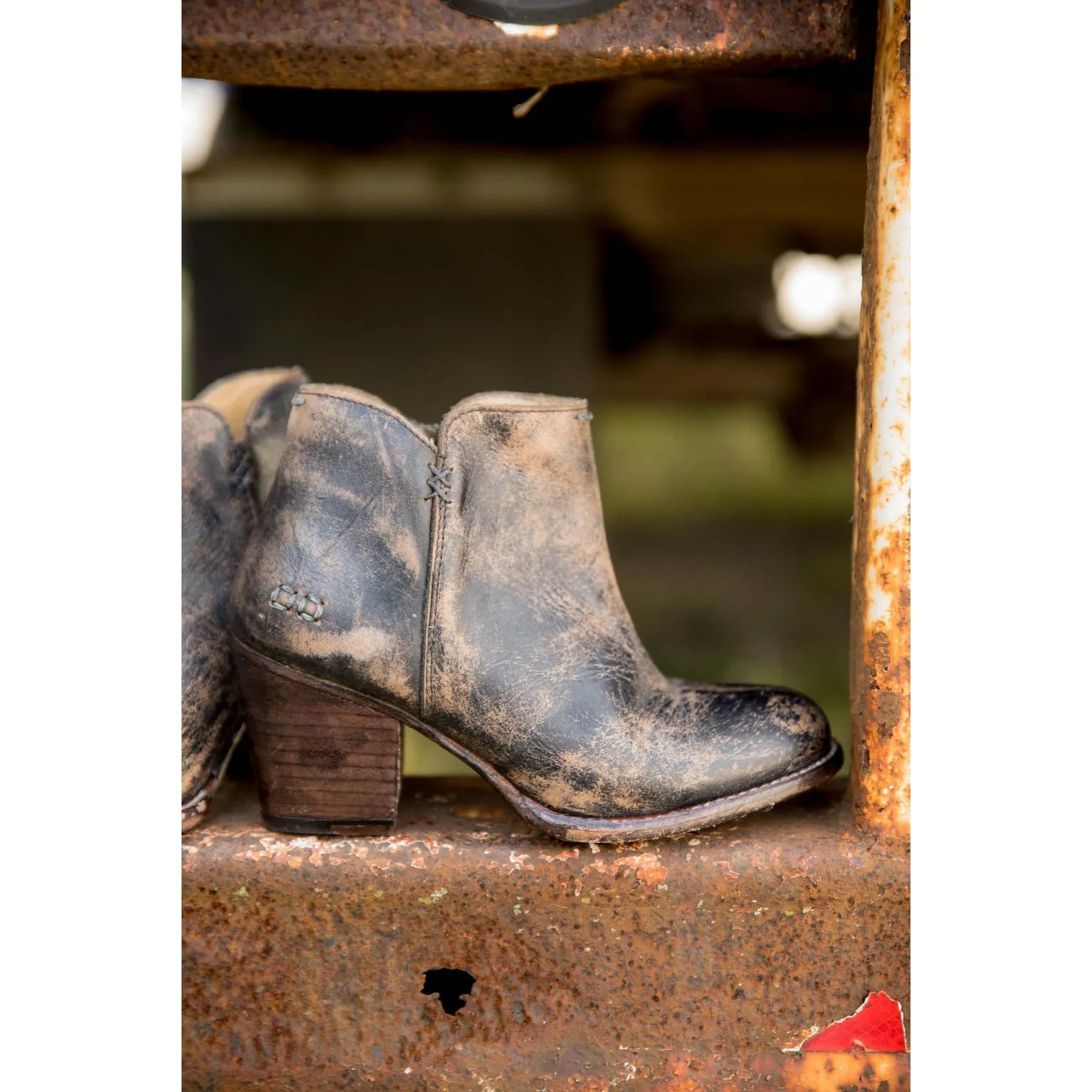 Yell BedStu Boots